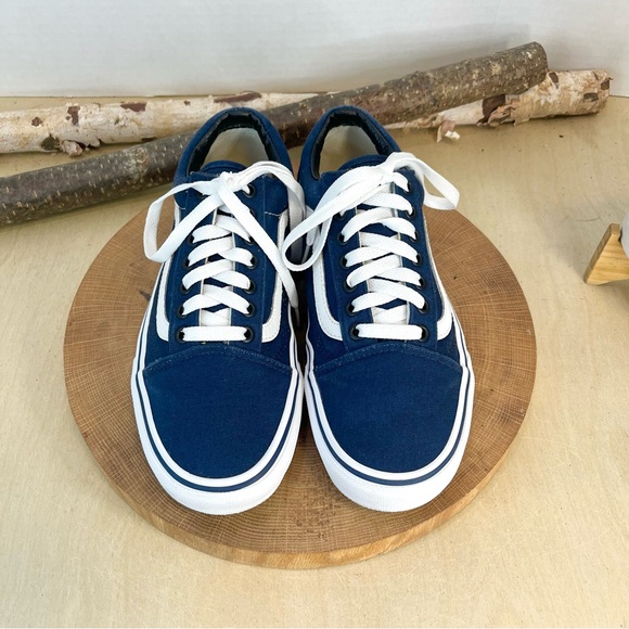 Vans Old Skool Classic Navy & White Low-Top Canvas Sneakers 7.5 Men / 9 Women - Picture 3 of 15